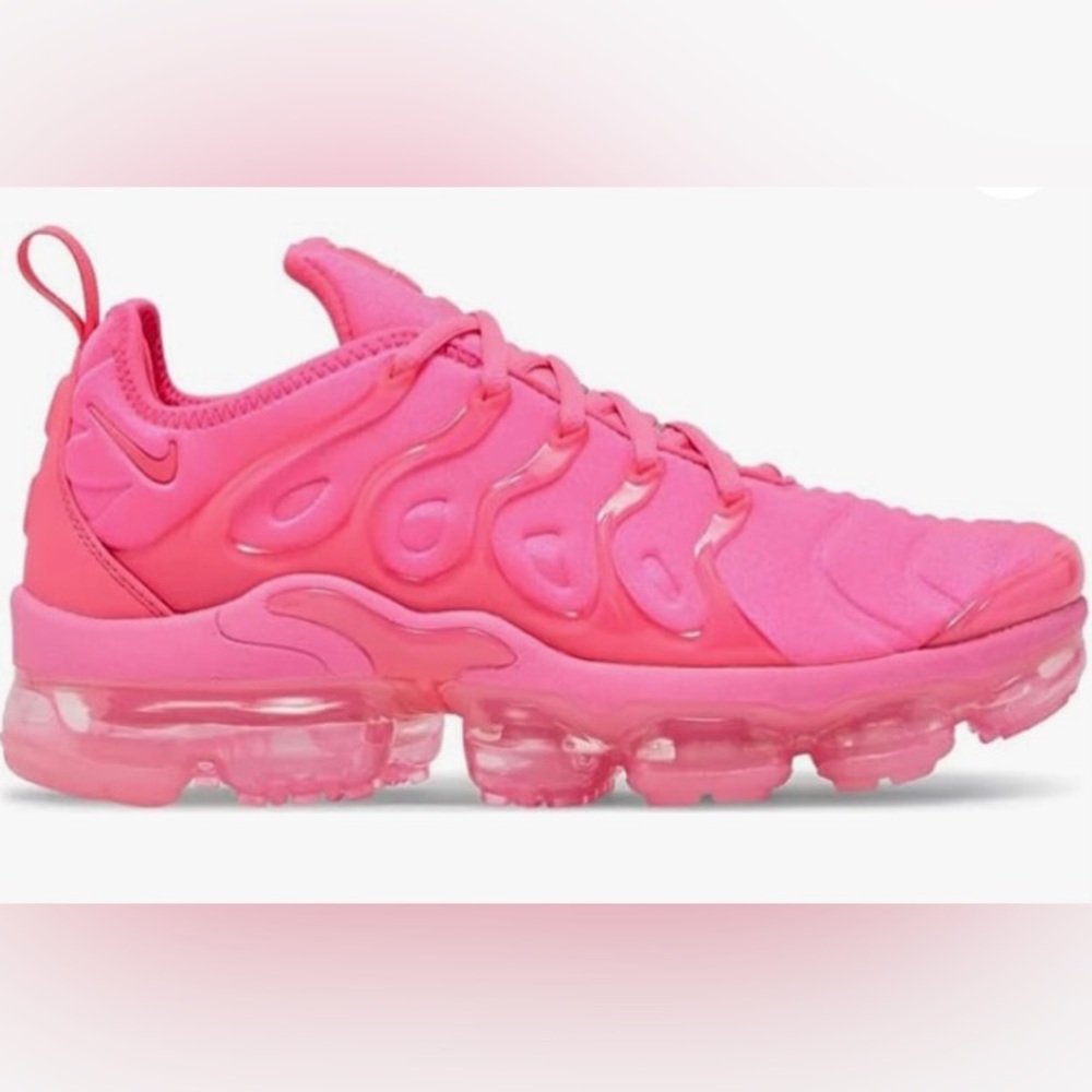 Nike - Picture 3 of 3